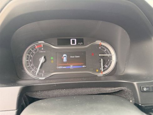 Used 2016 Honda Pilot Touring image 17