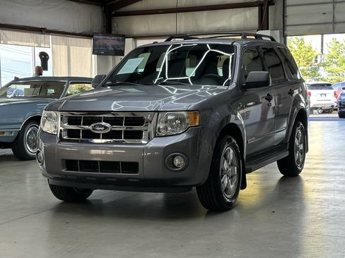 Used 2008 Ford Escape XLT image 5