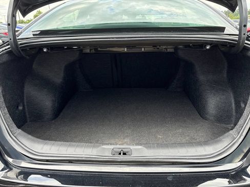 Used 2024 Nissan Altima 2.5 SV FWD image 20