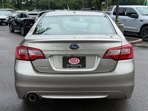 Used 2015 Subaru Legacy 2.5i Limited AWD/4WD image 9
