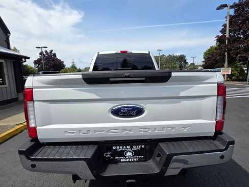 Used 2019 Ford F350 Lariat w/ Lariat Ultimate Package image 8
