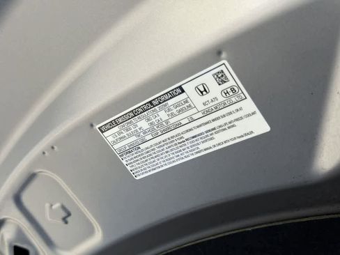 Used 2025 Honda HR-V LX image 9