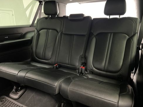 Used 2024 Jeep Wagoneer L Series II w/ Flexible Seating Group image 36