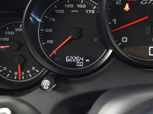 Used 2016 Porsche Cayenne GTS w/ Premium Package Plus image 23