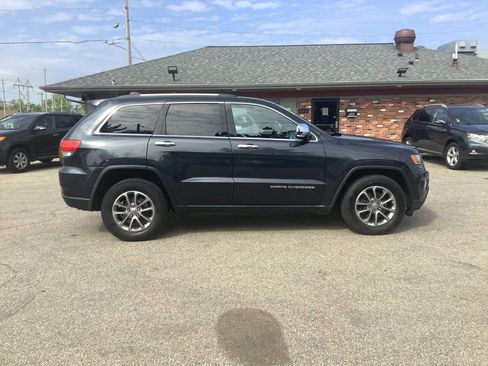 Used 2015 Jeep Grand Cherokee Limited AWD/4WD image 11