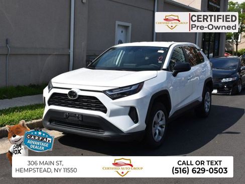 Used 2025 Toyota RAV4 LE AWD/4WD image 1