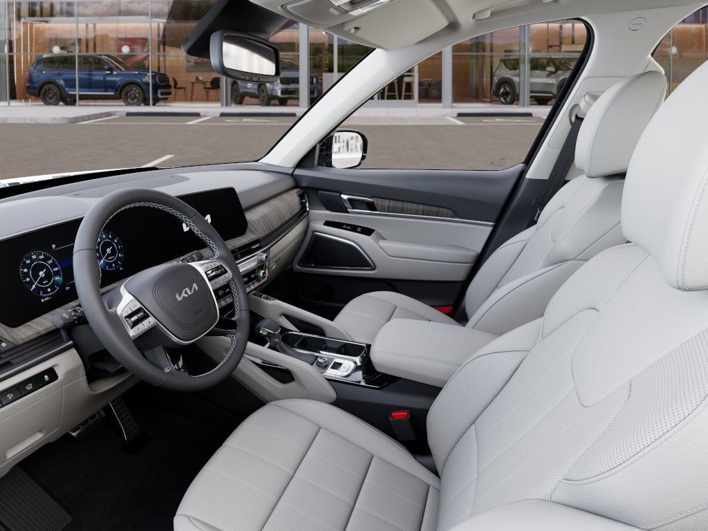 New 2025 Kia Telluride SX w/ SX Captain's Chair Package FWD image 17