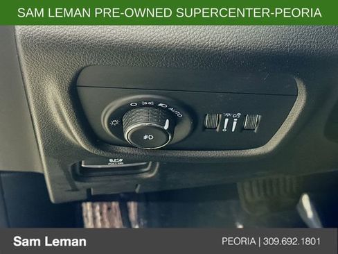 Used 2021 Jeep Grand Cherokee L Summit w/ Luxury Tech Group V AWD/4WD image 10