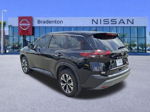 Used 2023 Nissan Rogue SV FWD image 7