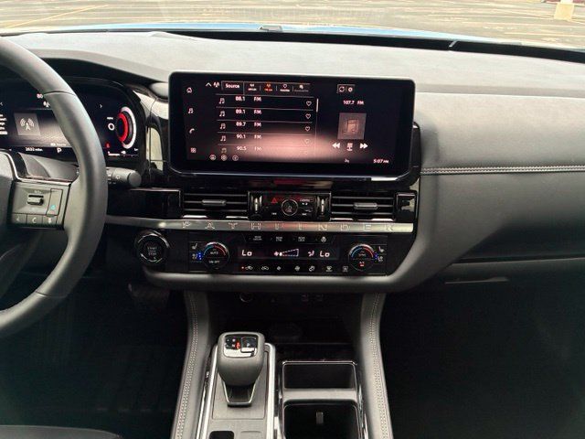 Certified 2026 Nissan Pathfinder Platinum FWD image 14