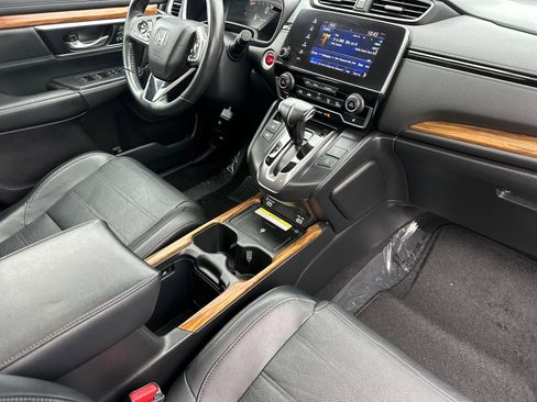 Used 2020 Honda CR-V Touring image 18