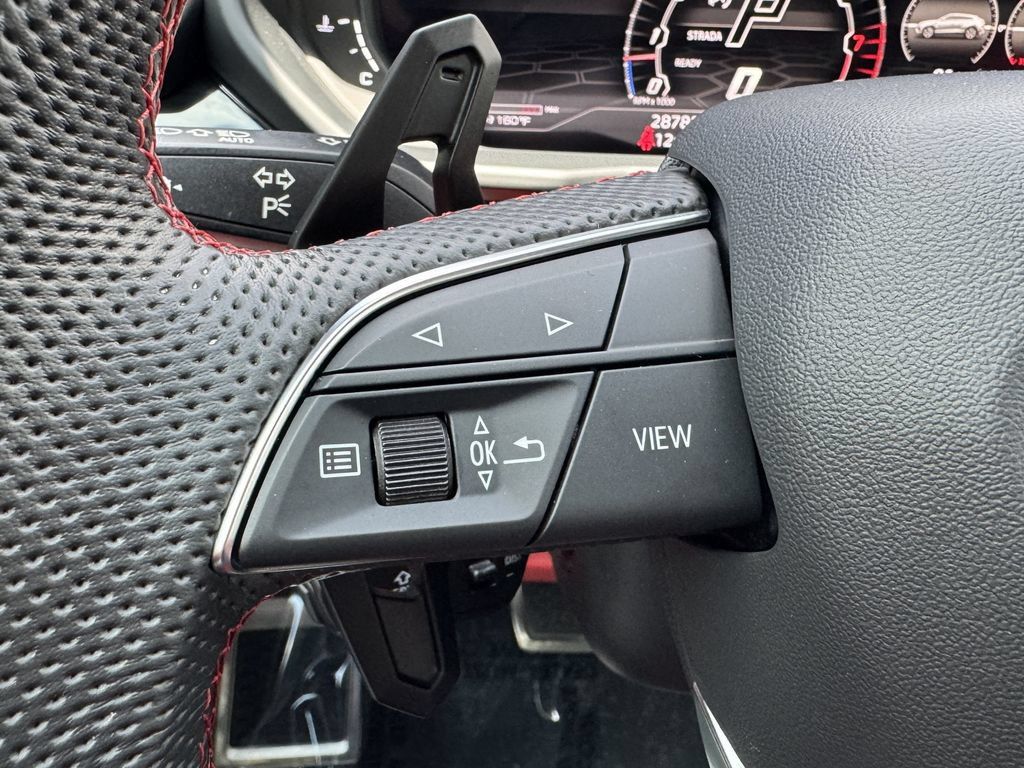 Used 2022 Lamborghini Urus AWD/4WD image 26