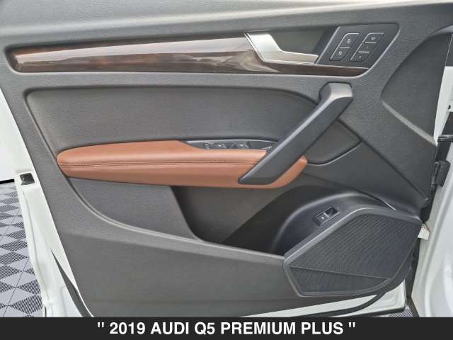 Used 2019 Audi Q5 2.0T Premium Plus w/ Premium Plus Package AWD/4WD image 11