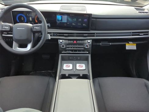New 2026 Hyundai Santa Fe SE image 18