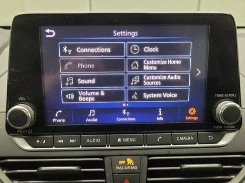 Used 2021 Nissan Altima 2.5 SV w/ SV Premium Package AWD/4WD image 25