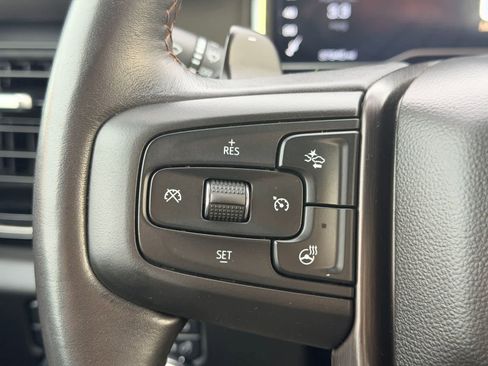 Used 2023 GMC Sierra 1500 AT4 image 23