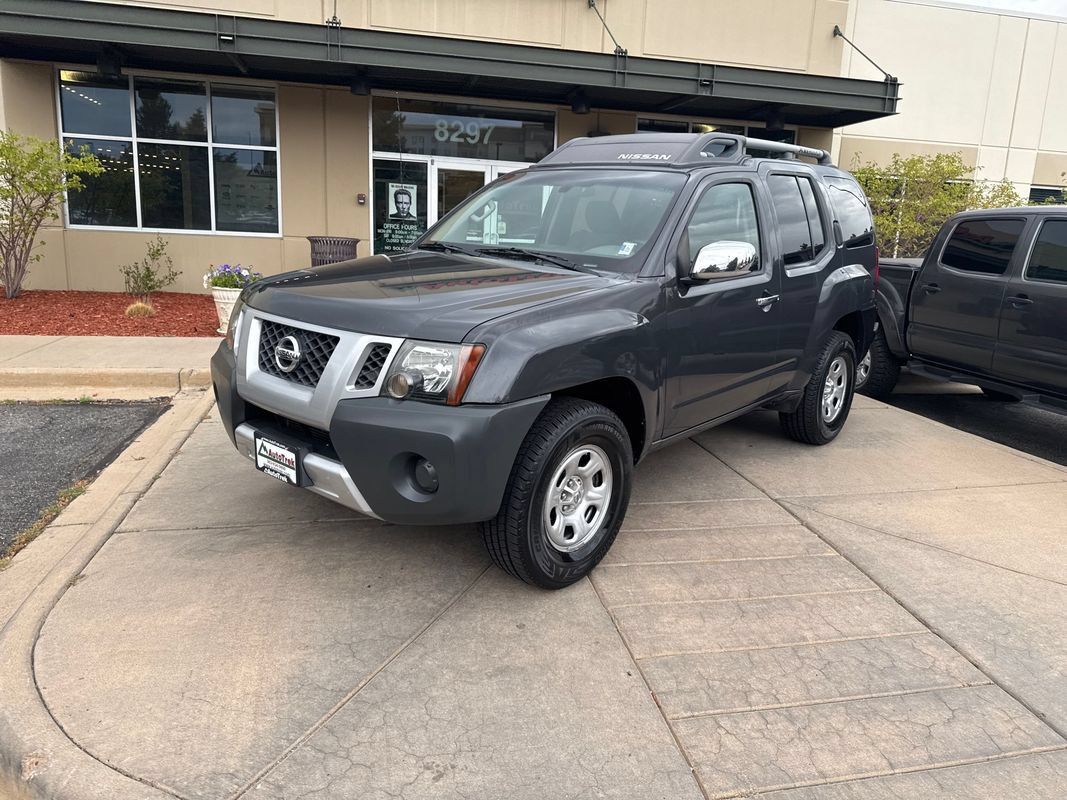 Used 2014 Nissan Xterra X AWD/4WD image 2
