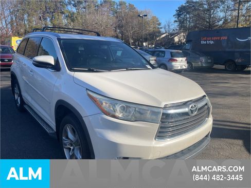 Used 2014 Toyota Highlander Limited image 9