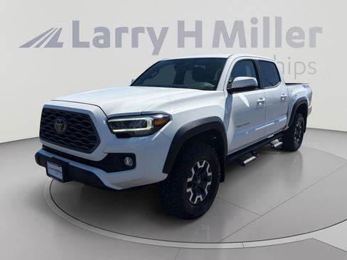Used 2021 Toyota Tacoma TRD Off-Road w/ Technology Package AWD/4WD image 1