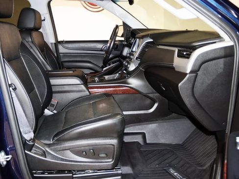 Used 2017 GMC Yukon SLT image 54