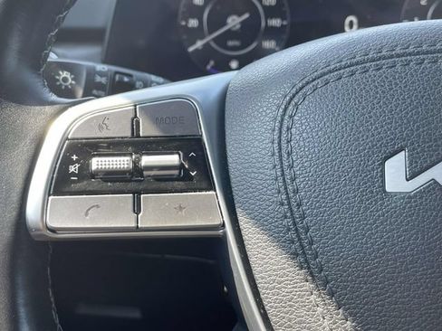 Certified 2023 Kia Telluride SX Prestige AWD/4WD image 23