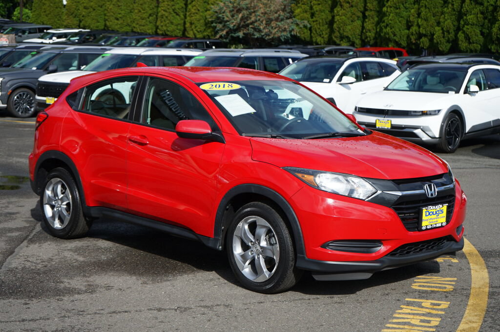 Used 2018 Honda HR-V LX image 4