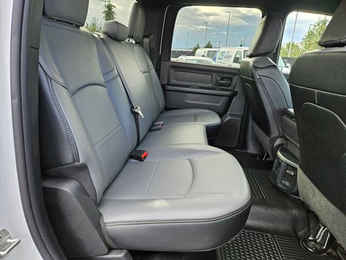 Used 2024 RAM 2500 Tradesman w/ Convenience Group image 32