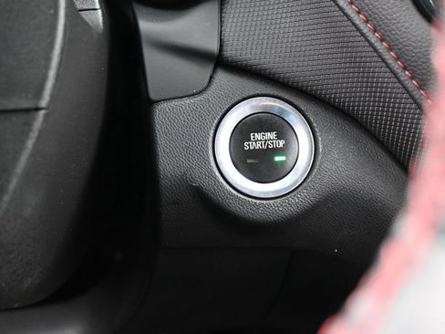 Used 2024 Chevrolet Equinox RS FWD image 29