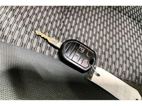 Used 2016 Ford F250 XLT image 12