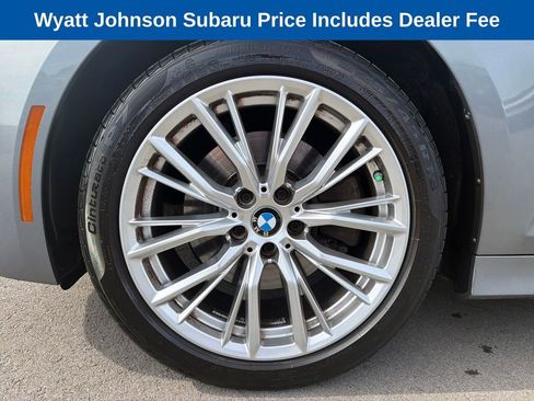Used 2024 BMW 330i Sedan w/ Convenience Package RWD image 2