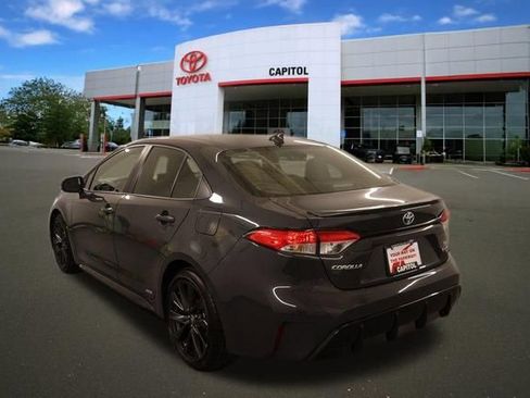 Certified 2025 Toyota Corolla SE AWD/4WD image 7