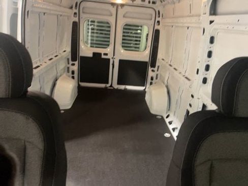 Used 2023 RAM ProMaster 2500 FWD image 17