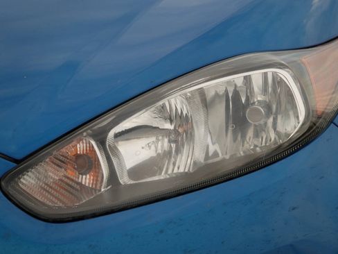 Used 2014 Ford Fiesta SE w/ Equipment Group 201A FWD image 15