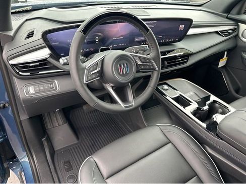 New 2026 Buick Enclave Avenir w/ Super Cruise Package FWD image 24
