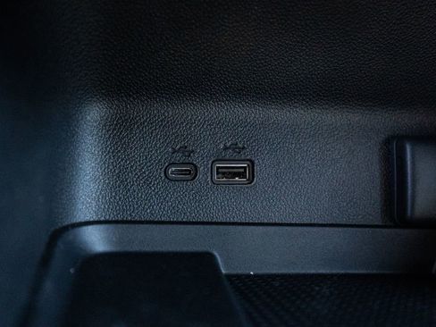 New 2026 Chevrolet Traverse LT image 25