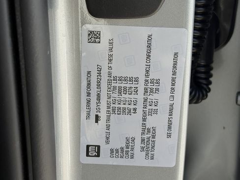 Certified 2024 Cadillac Escalade ESV Premium Luxury Platinum AWD/4WD image 33