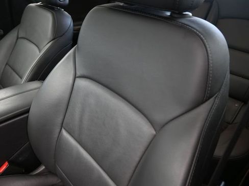 Used 2024 Chevrolet Malibu LT image 19