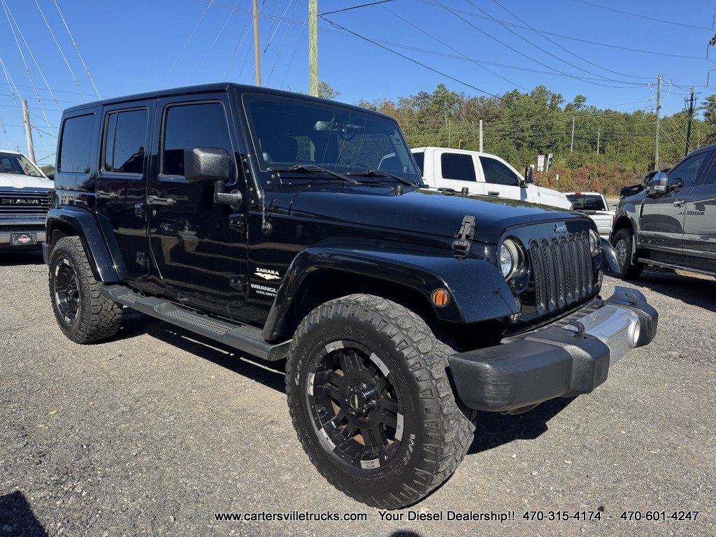 Used 2014 Jeep Wrangler Unlimited Sahara w/ Connectivity Group AWD/4WD image 5