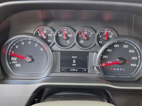 Used 2022 Chevrolet Silverado 1500 Custom image 24
