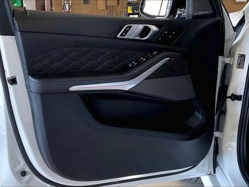 Used 2022 BMW X5 M w/ Executive Package image 20