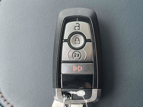 New 2026 Ford Maverick Lariat AWD/4WD image 4