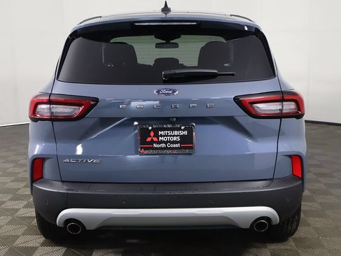 Used 2023 Ford Escape Active w/ Tech Pack #2 FWD image 13