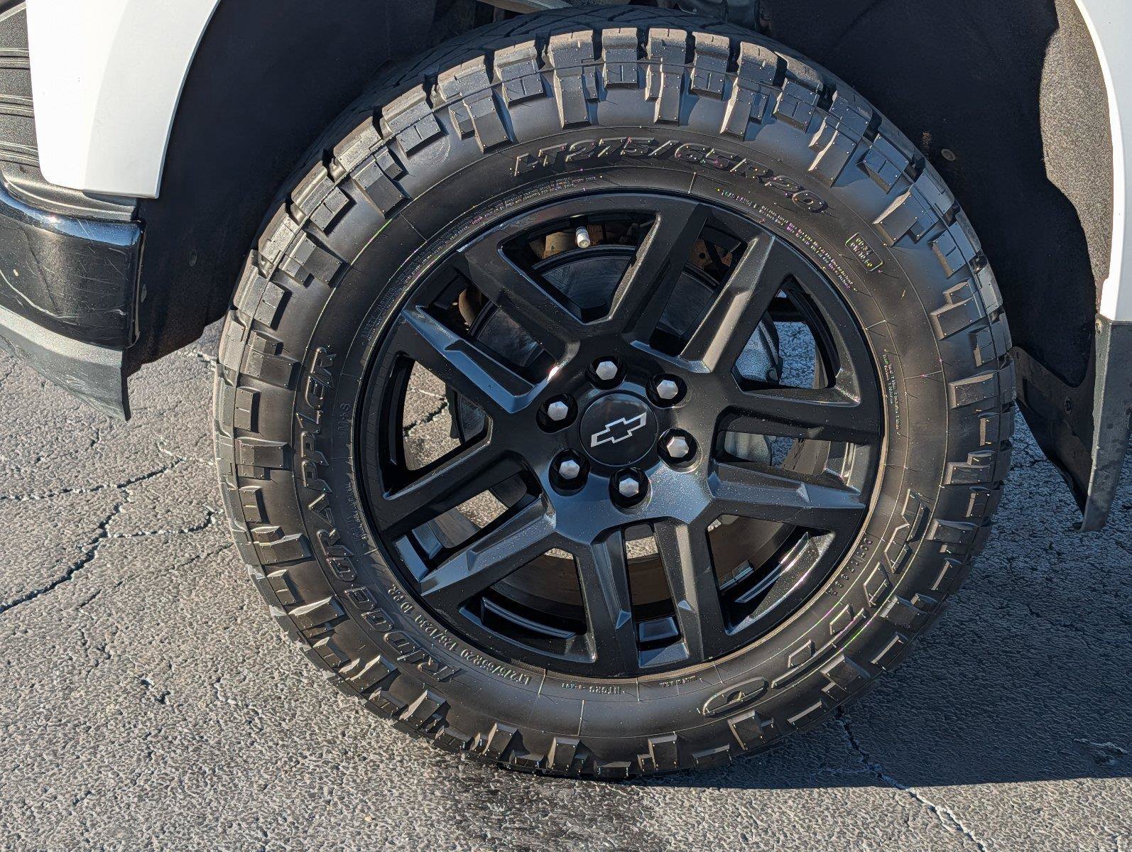 Used 2021 Chevrolet Silverado 1500 Custom Trail Boss w/ Safety Confidence Package AWD/4WD image 6