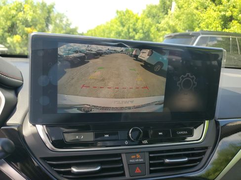 New 2025 Nissan Altima 2.5 SR w/ SR Premium Package image 25