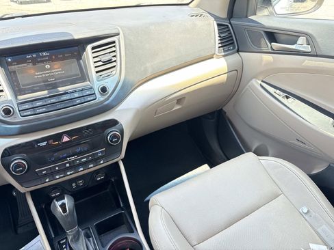 Used 2017 Hyundai Tucson SE Plus w/ Cargo Package AWD/4WD image 14