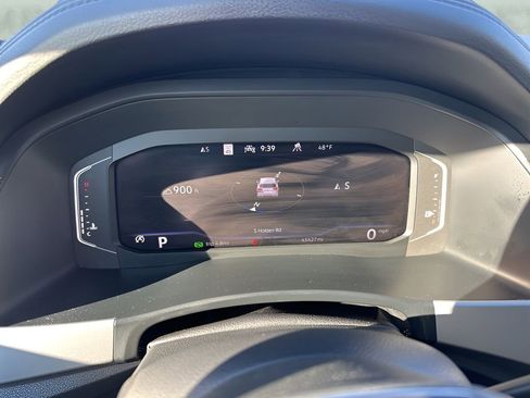 Used 2023 Volkswagen Atlas Cross Sport SEL image 25