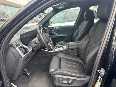 Used 2024 BMW X5 xDrive50e w/ M Sport Package AWD/4WD image 6