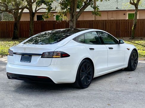 Used 2023 Tesla Model S Base image 7