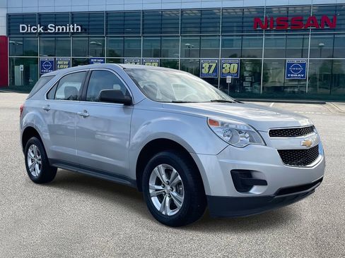 Used 2015 Chevrolet Equinox LS image 1