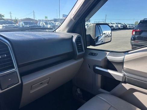 Used 2018 Ford F150 XLT w/ Equipment Group 302A Luxury AWD/4WD image 27